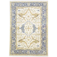 Traditional-Persian/Oriental Hand Knotted Wool Cream 6' x 9' Rug