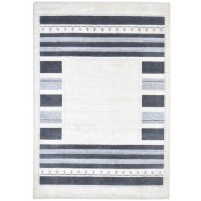 Traditional-Persian/Oriental Hand Woven Wool Silver 5' x 8' Rug